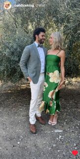 Candice King feet photo thumbnail