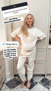 Candice King feet photo 3