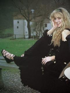 Candice Night feet photo 17