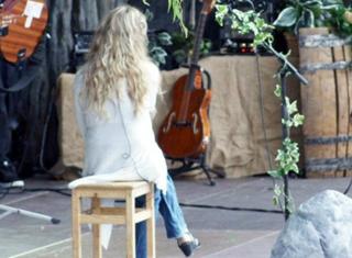 Candice Night feet photo 16