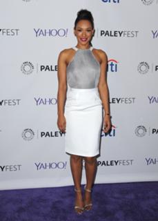 Candice Patton feet photo thumbnail