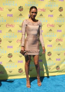 Candice Patton feet photo thumbnail