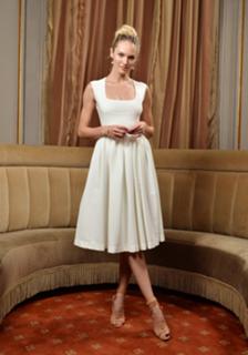 Candice Swanepoel feet photo thumbnail