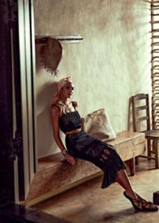 Candice Swanepoel feet photo thumbnail