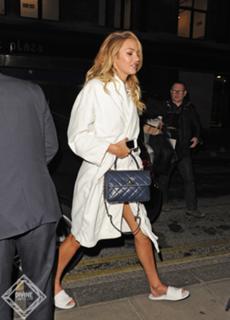 Candice Swanepoel feet photo thumbnail