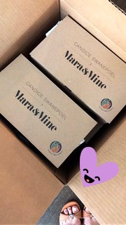 Candice Swanepoel feet photo thumbnail