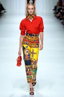 Candice Swanepoel feet photo thumbnail