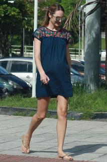 Candice Swanepoel feet photo thumbnail