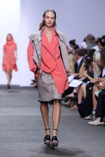 Candice Swanepoel feet photo thumbnail