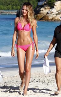 Candice Swanepoel feet photo thumbnail