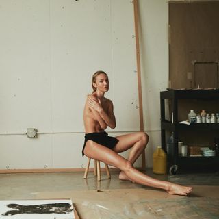 Candice Swanepoel feet photo thumbnail