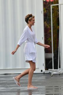 Candice Swanepoel feet photo thumbnail