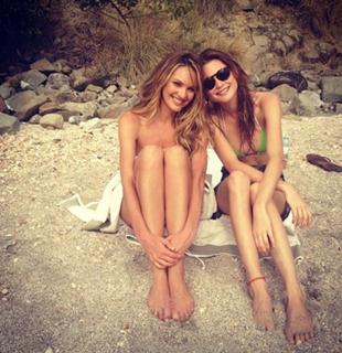 Candice Swanepoel feet photo thumbnail