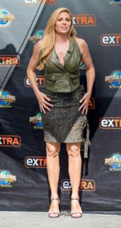 Candis Cayne feet photo 9
