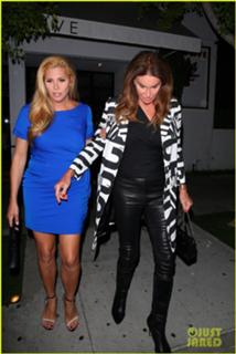 Candis Cayne feet photo 4