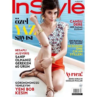Cansu Dere feet photo thumbnail