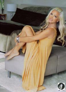 Caprice Bourret feet photo 2