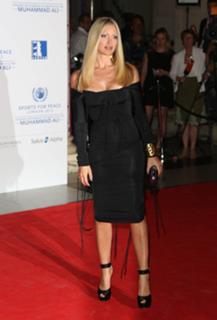 Caprice Bourret feet photo 7