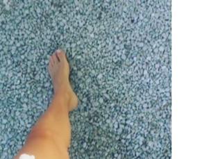 Capucine Anav feet photo thumbnail