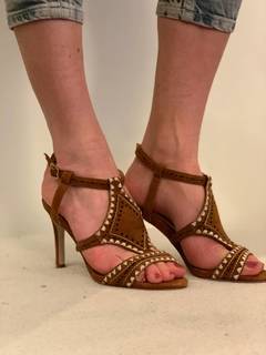 Capucine Anav feet photo thumbnail