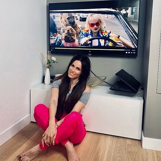 Capucine Anav feet photo thumbnail