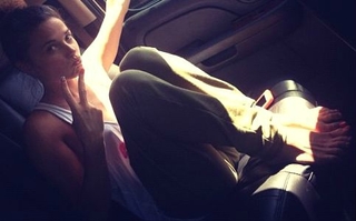 Capucine Anav feet photo thumbnail