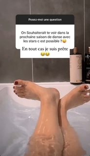 Capucine Anav feet photo thumbnail