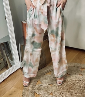 Capucine Anav feet photo thumbnail