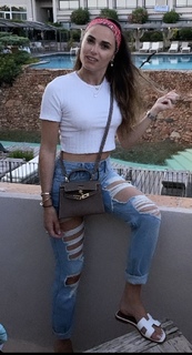 Capucine Anav feet photo thumbnail