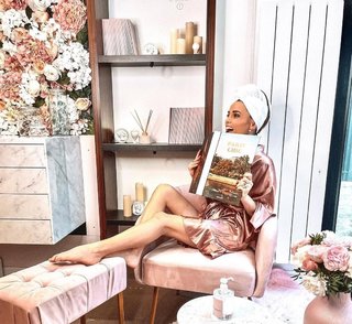 Capucine Anav feet photo thumbnail