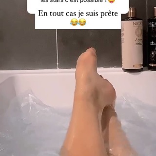 Capucine Anav feet photo thumbnail