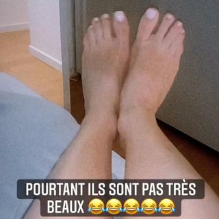 Capucine Anav feet photo thumbnail
