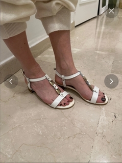 Capucine Anav feet photo thumbnail