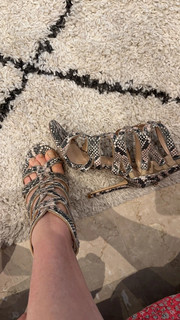 Capucine Anav feet photo thumbnail