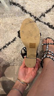 Capucine Anav feet photo thumbnail