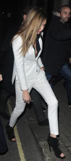 Cara Delevingne feet photo thumbnail