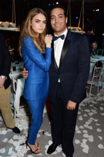 Cara Delevingne feet photo thumbnail