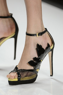 Cara Delevingne feet photo thumbnail