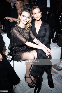 Cara Delevingne feet photo thumbnail