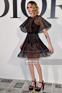 Cara Delevingne feet photo thumbnail
