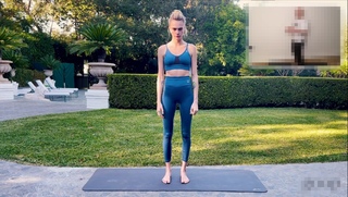 Cara Delevingne feet photo thumbnail