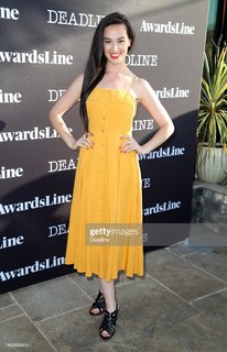 Cara Gee feet photo 1