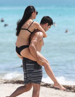 Cara Santana feet photo 2