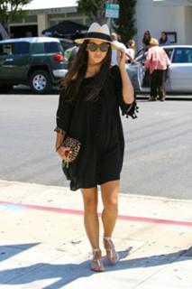 Cara Santana feet photo 3
