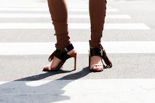 Cara Santana feet photo 10