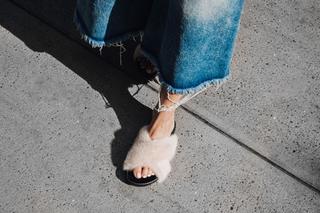 Cara Santana feet photo 1