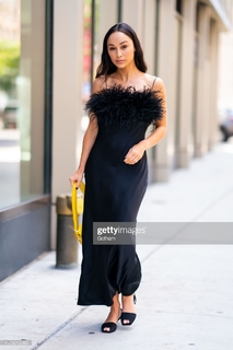 Cara Santana feet photo 1