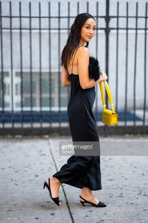 Cara Santana feet photo 16
