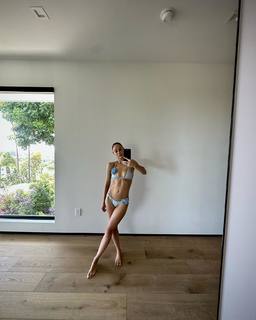 Cara Santana feet photo 20