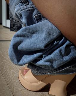 Cara Santana feet photo 18